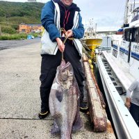 飯岡沖でゲットしたイシナギ（写真は「清勝丸」提供）