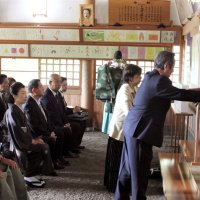 ふぐ供養祭に全国から４０人　日本唯一
