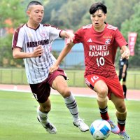 決勝は流経柏－日体柏　サッカー　千葉県高校総体