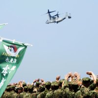 木更津で隊員ら機体見送り　５年の暫定配備終了　駐屯地「地元に感謝」
