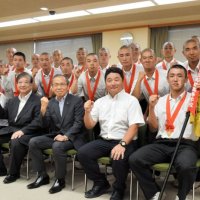 「真紅の大優勝旗を船橋に」　船橋市長、市船ナイン激励