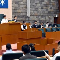 政策、若者目線で提言　高校生県議会を初開催