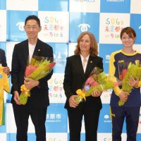 「史上最高成績」目指す　開幕前に選手、監督が決意　ジェフ千葉レディース市原市役所訪問