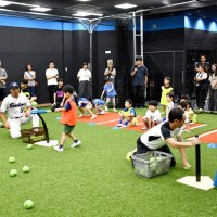 多くの子どもらが参加した「キッズ・ボールパーク」＝鎌ケ谷市