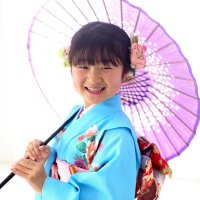 ２０１９年４月撮影の小倉美咲さん（家族提供）