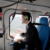 熊谷知事、メガソーラー初視察　鴨川市長同行、上空から