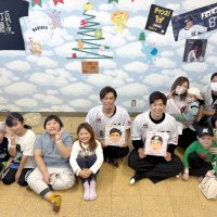 闘病の子どもたちと交流　千葉ロッテ　中村選手、今江さん訪問　キャッチボール、会話楽しむ　千葉県こども病院