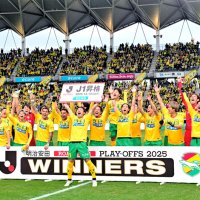 １７年ぶり悲願のＪ１復帰　自動昇格ならずもＰＯ制す　国立で２０年ぶりホーム戦　既存戦力と新加入が融合　ジェフ千葉　回顧２０２５