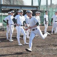 好球必打の強力打線　専大松戸、次塁狙う意識と積極性　【専松力　つかんだセンバツ】（中）
