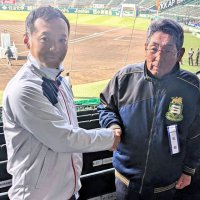 専大松戸　持丸監督「４、５点勝負」　北照　上林監督「食らいつく」　第９８回選抜高校野球大会