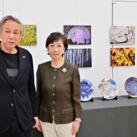 写真と絵付けの２人展　千葉市で地域医療支えた夫妻　東京・銀座１２日まで