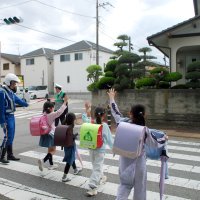 春の交通安全運動最終日　事故抑止へ通学路見守り　千葉県警署員ら車や自転車に目光らせ