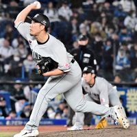 初勝利から連夜の歓喜　八木、２日間で２勝　千葉ロッテ　【ちばいろ】