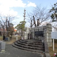 砲兵学校跡碑