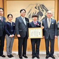 中学個人剣道準Ｖ　千葉南武館・鈴木さん「高校こそ日本一」