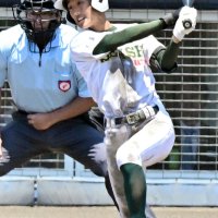 専大松戸の「守備の人」遊撃手・高橋がＶ打　第７８回春季関東高校野球