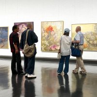 千葉県内作家の絵画４３０点　県立美術館で二科千葉支部展　７０周年振り返る展示も　２４日まで