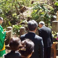 郷土の偉人に思いはせる　伊能忠敬の命日に墓前祭　香取